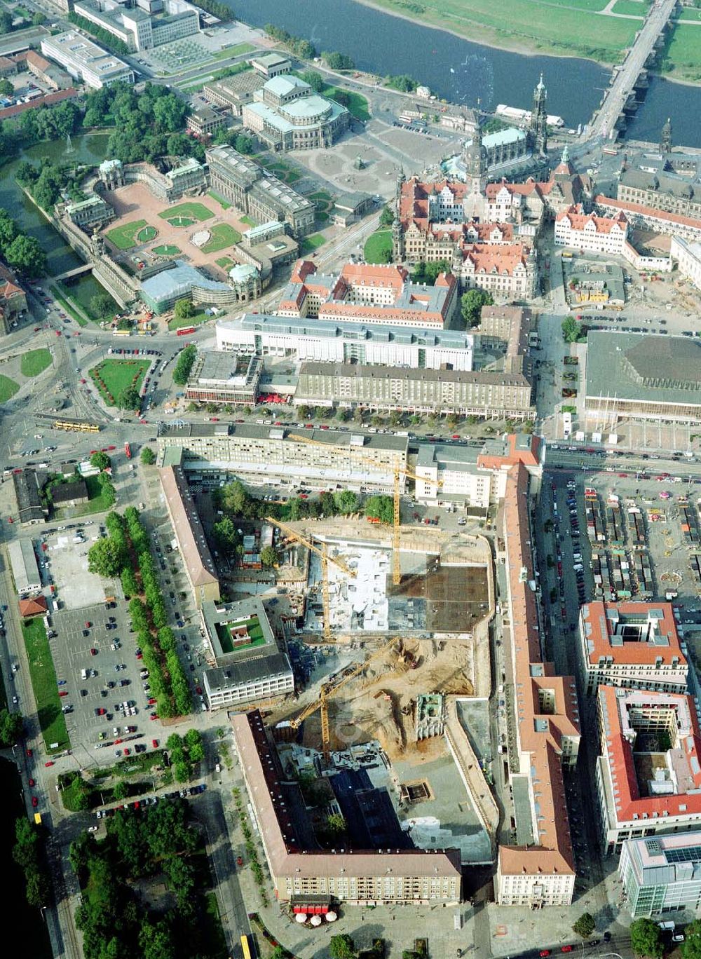 Dresden / Sachsen from above - Baustelle der Altmarkt-Galerie der ECE in der Dresdner Innenstadt.