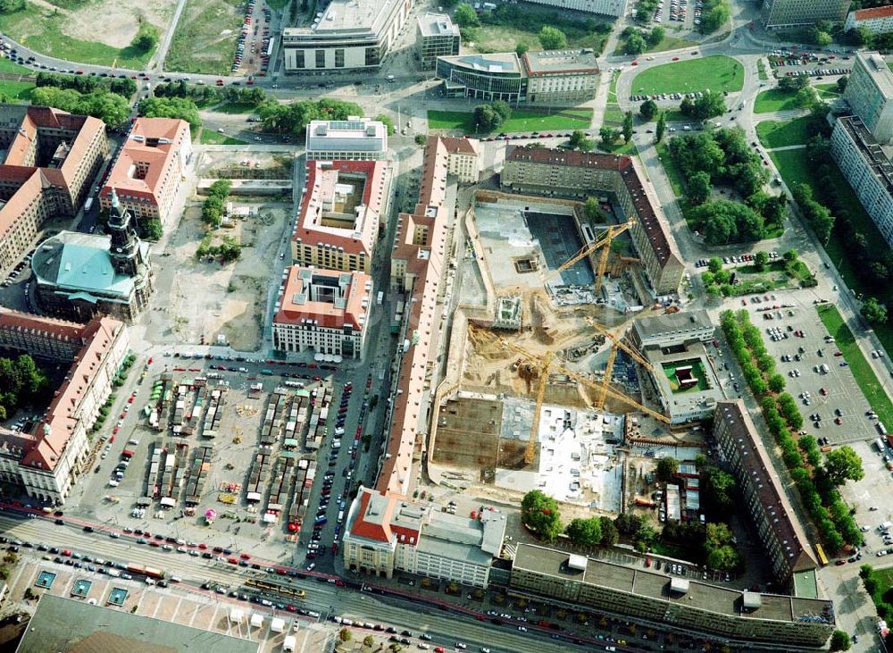 Dresden / Sachsen from the bird's eye view: Baustelle der Altmarkt-Galerie der ECE in der Dresdner Innenstadt.