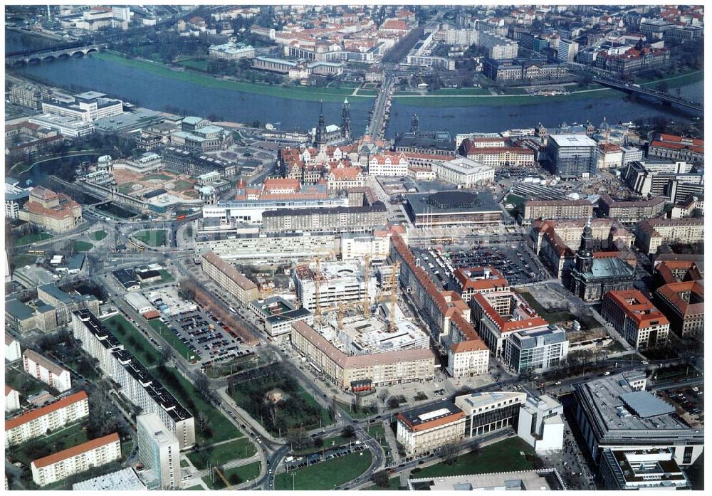 Dresden from above - Baustelle der Altmarkt-Galerie der ECE in der Dresdner Innenstadt.