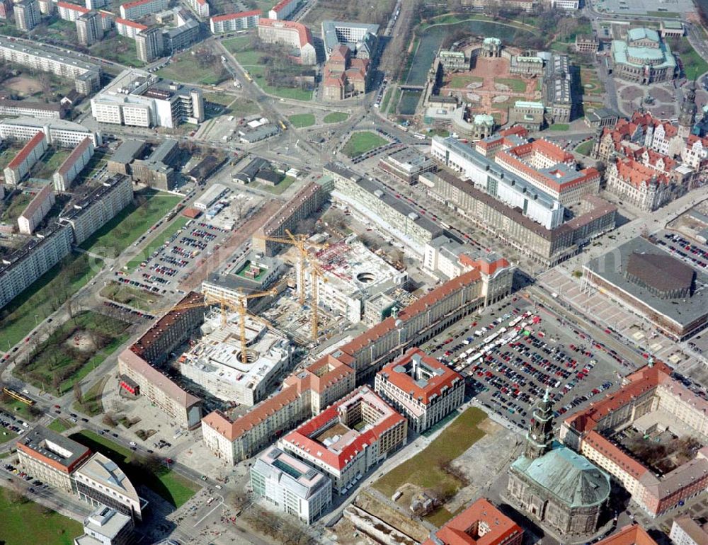 Aerial photograph Dresden - Baustelle der Altmarkt-Galerie der ECE in der Dresdner Innenstadt.