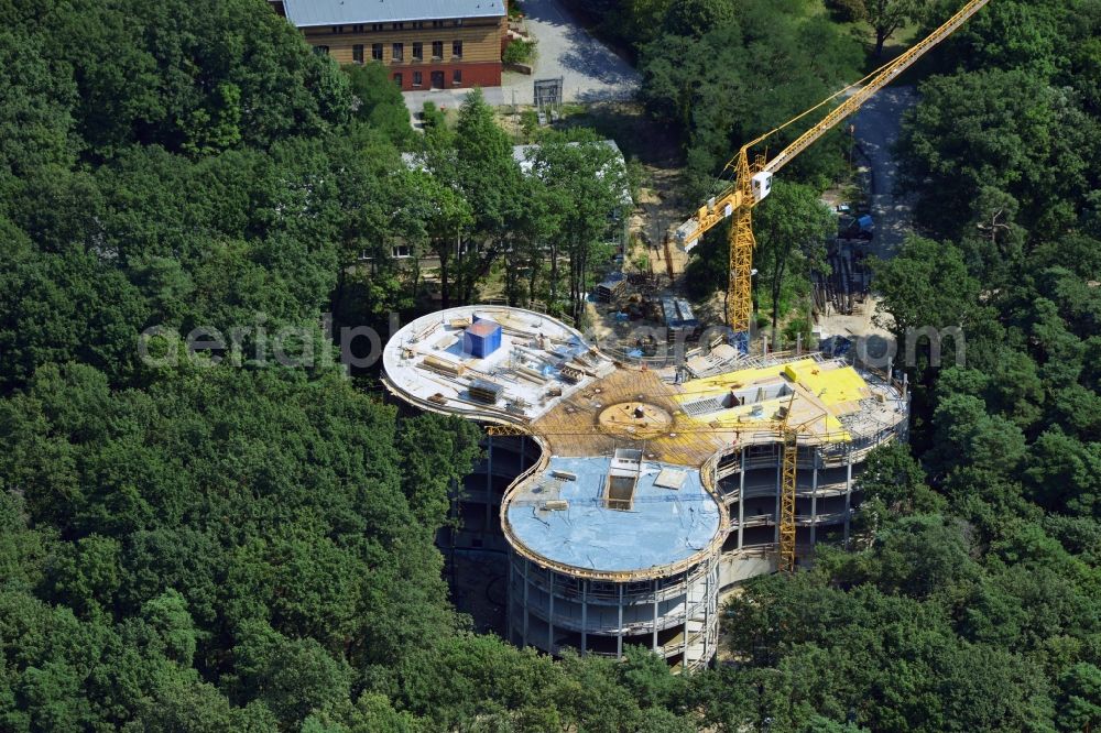 Aerial image Potsdam - View at the construction site of an extension building of the Potsdam Institute for Climate Research at the site of the Albert Einstein Research Park on the Telegrafenberg in Potsdam in the federal state of Brandenburg. The construction is object of a research project for energy optimization