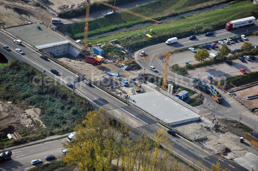 Achern from above - Baustelle Autobahn A 5 bei Achern für einen sechsstreifigen Ausbau durch das Wolfgang Gerbere Konsortium Via Solutions Südwest. Bauausführung erfolgt durch die Arbeitsgemeinschaft / ARGE VCS BAB A5, ein Zusammenschluß der Firmen EUROVIA, F. Kirchhoff Straßenbau und Reif Bauunternehmung. Hier die Anschlussstelle AS Achern Construction area at the freeway / motorway A 5 for a 6-streaky removal.