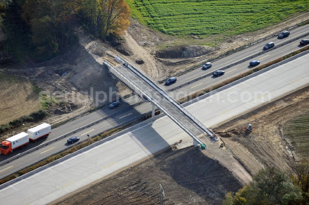 Achern from above - Baustelle Autobahn A 5 bei Achern für einen sechsstreifigen Ausbau durch das Wolfgang Gerbere Konsortium Via Solutions Südwest. Bauausführung erfolgt durch die Arbeitsgemeinschaft / ARGE VCS BAB A5, ein Zusammenschluß der Firmen EUROVIA, F. Kirchhoff Straßenbau und Reif Bauunternehmung. Hier die Anschlussstelle AS Achern Construction area at the freeway / motorway A 5 for a 6-streaky removal.