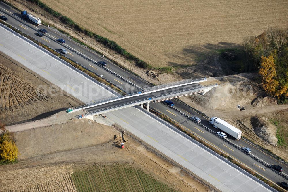 Aerial image Achern - Baustelle Autobahn A 5 bei Achern für einen sechsstreifigen Ausbau durch das Wolfgang Gerbere Konsortium Via Solutions Südwest. Bauausführung erfolgt durch die Arbeitsgemeinschaft / ARGE VCS BAB A5, ein Zusammenschluß der Firmen EUROVIA, F. Kirchhoff Straßenbau und Reif Bauunternehmung. Hier die Anschlussstelle AS Achern Construction area at the freeway / motorway A 5 for a 6-streaky removal.