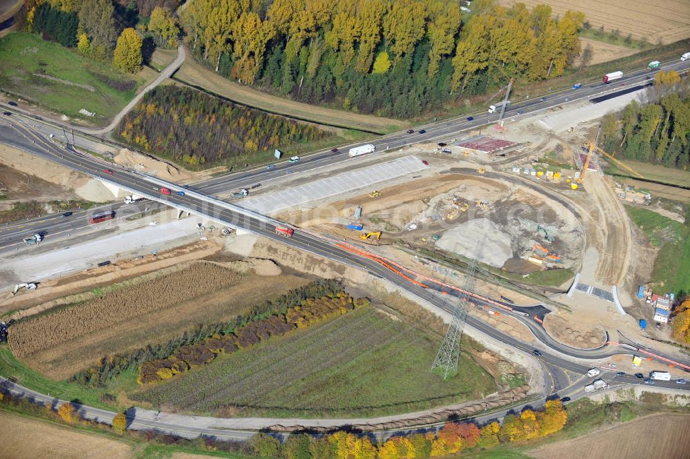 Bühl-Oberbruch from above - Baustelle Autobahn A 5 bei Oberbruch für einen sechsstreifigen Ausbau durch das Wolfgang Gerbere Konsortium Via Solutions Südwest. Bauausführung erfolgt durch die Arbeitsgemeinschaft / ARGE VCS BAB A5, ein Zusammenschluß der Firmen EUROVIA, F. Kirchhoff Straßenbau und Reif Bauunternehmung. Construction area at the freeway / motorway A 5 for a 6-streaky removal.