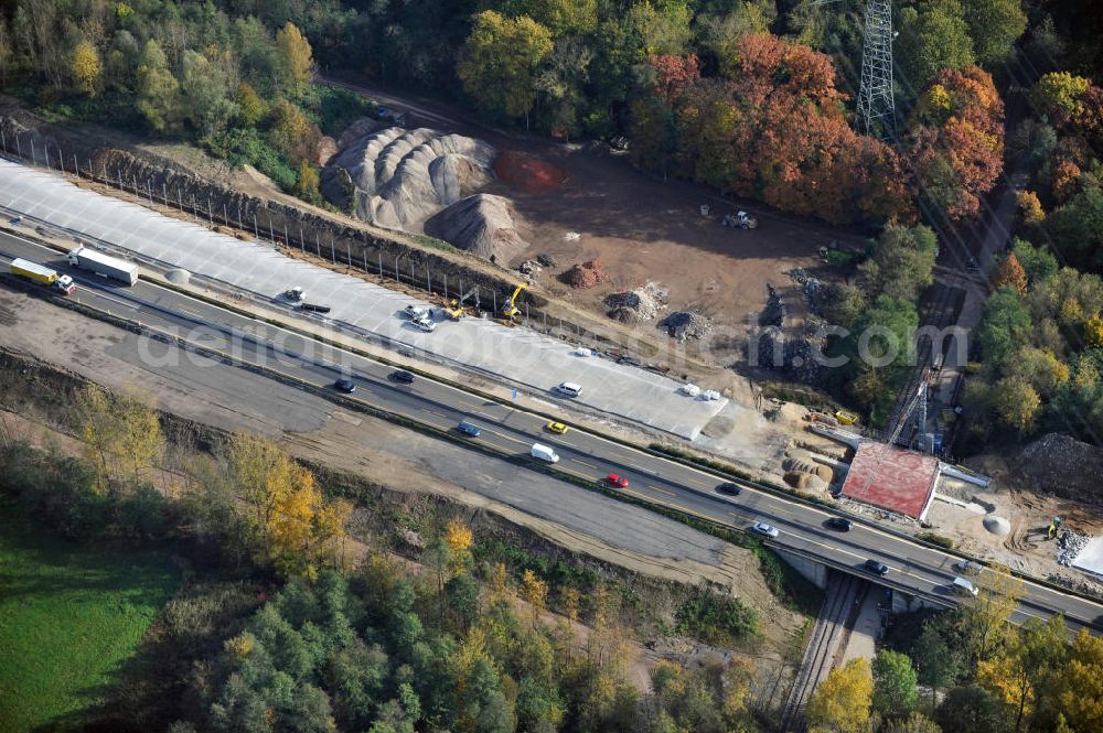 Bühl-Oberbruch from the bird's eye view: Baustelle Autobahn A 5 bei Oberbruch für einen sechsstreifigen Ausbau durch das Wolfgang Gerbere Konsortium Via Solutions Südwest. Bauausführung erfolgt durch die Arbeitsgemeinschaft / ARGE VCS BAB A5, ein Zusammenschluß der Firmen EUROVIA, F. Kirchhoff Straßenbau und Reif Bauunternehmung. Construction area at the freeway / motorway A 5 for a 6-streaky removal.