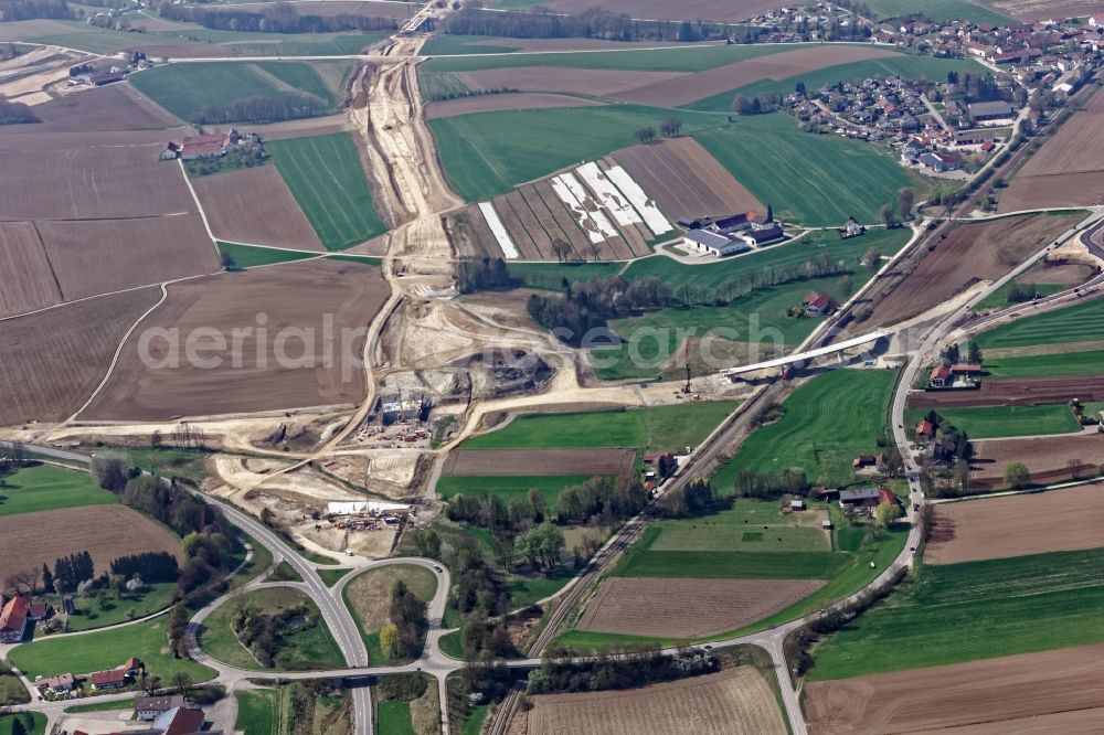 Aerial image Heldenstein - Construction site for the new building of Routing and traffic lanes over the highway bridge in the motorway A 49 on Isentaltrasse in Heldenstein in the state Bavaria