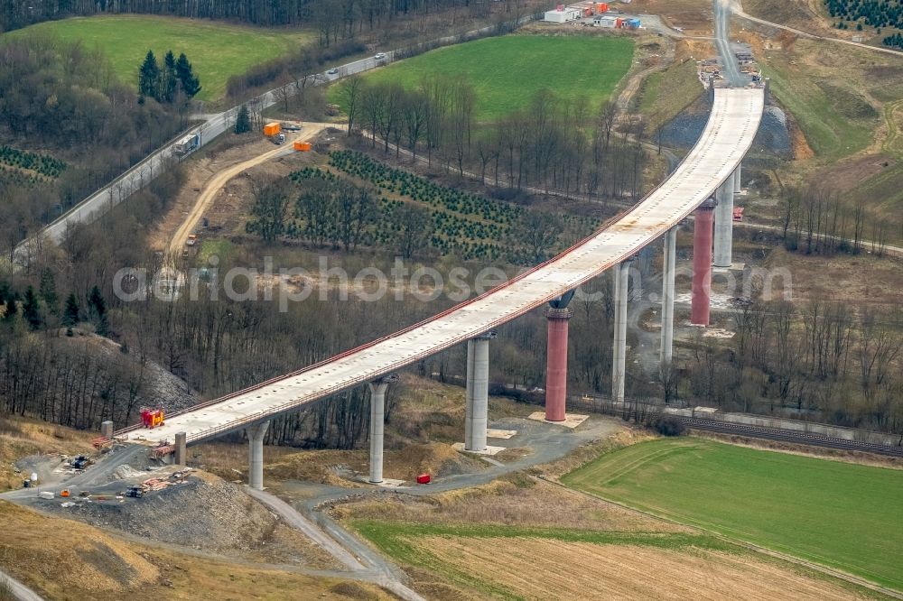 Bestwig from the bird's eye view: Construction site for the new building of Routing and traffic lanes over the highway bridge in the motorway A A 46 - B480n Neue Ruhrtalbruecke Bermecke in Bestwig in the state North Rhine-Westphalia