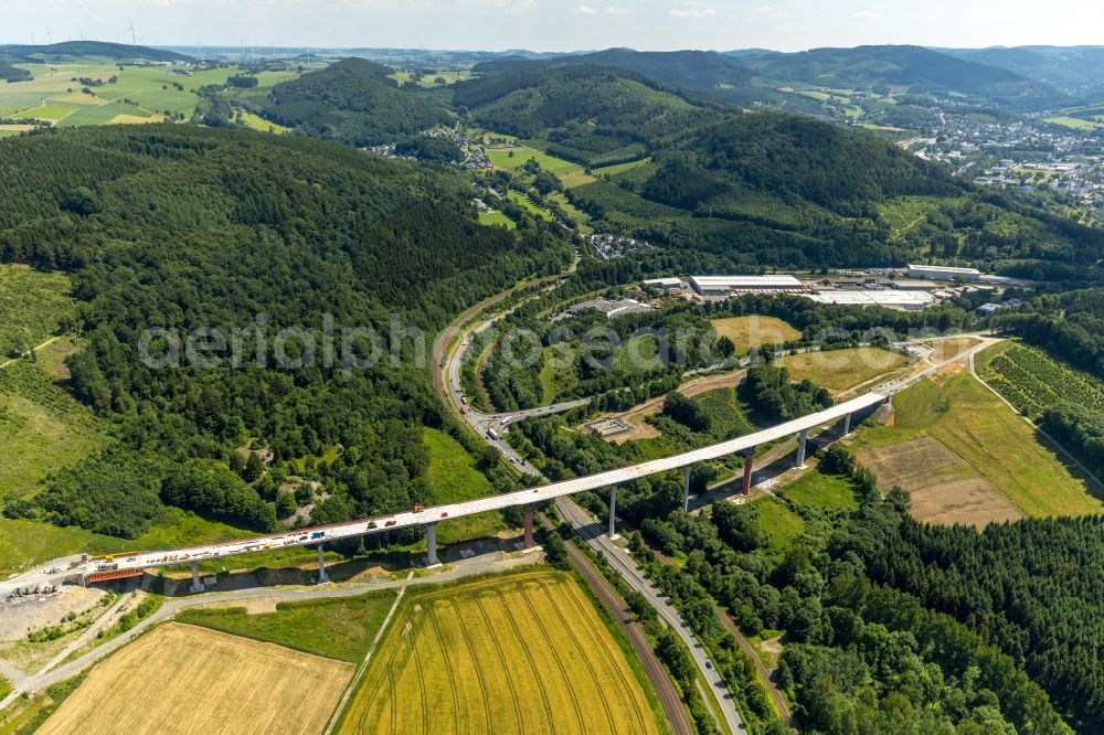 Aerial photograph Bestwig - Construction site for the new building of Routing and traffic lanes over the highway bridge in the motorway A A 46 - B480n Neue Ruhrtalbruecke Bermecke in Bestwig in the state North Rhine-Westphalia