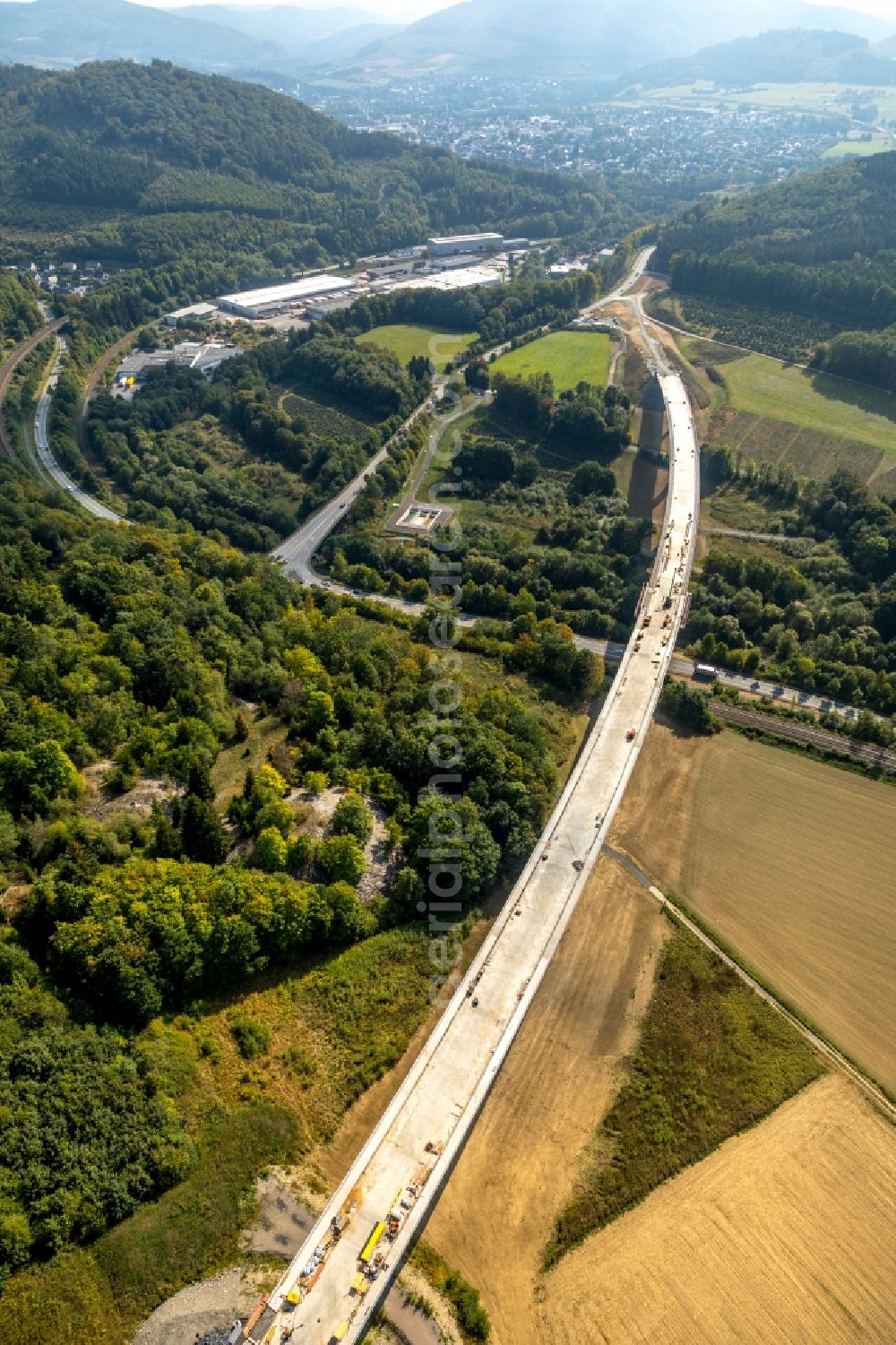 Aerial image Bestwig - Construction site for the new building of Routing and traffic lanes over the highway bridge in the motorway A 46 - B480n Neue Ruhrtalbruecke Bermecke in Bestwig in the state North Rhine-Westphalia