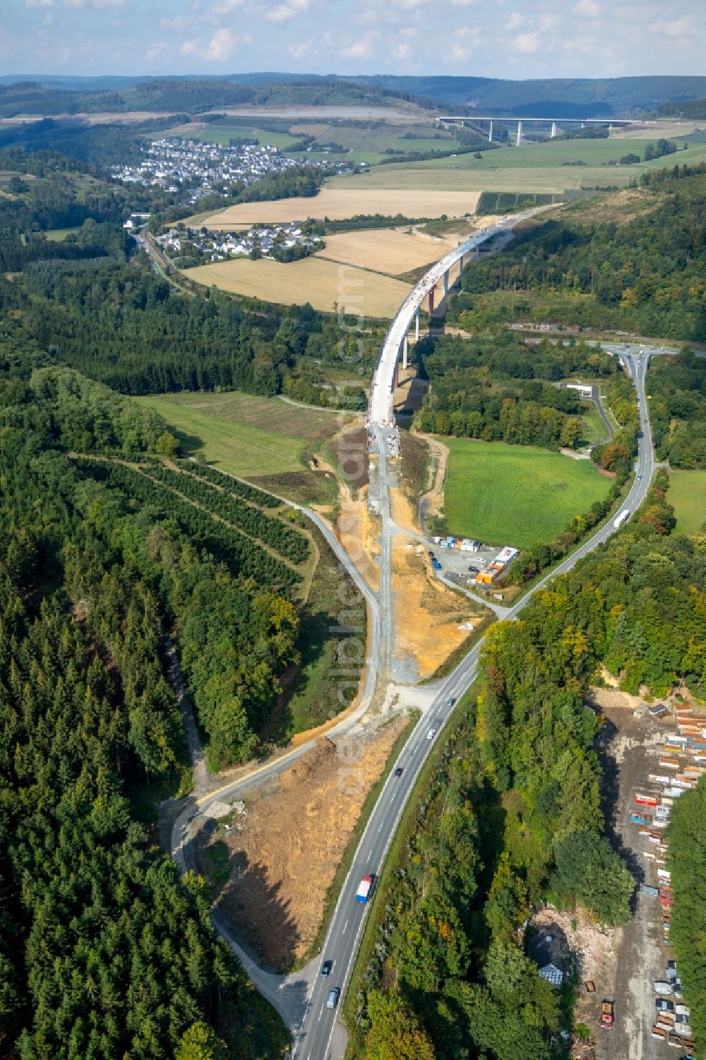 Aerial image Bestwig - Construction site for the new building of Routing and traffic lanes over the highway bridge in the motorway A 46 - B480n Neue Ruhrtalbruecke Bermecke in Bestwig in the state North Rhine-Westphalia