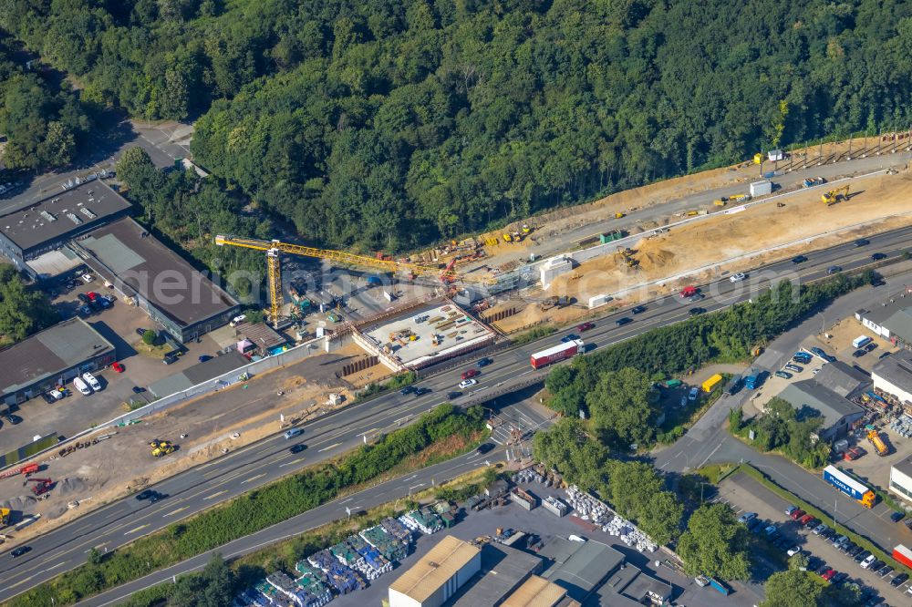 Duisburg from above - Construction site for the new route and lanes in the course of the motorway bridge of the BAB A40 on the street Am Schluetershof in the district Neuenkamp in Duisburg in the Ruhr area in the state North Rhine-Westphalia, Germany