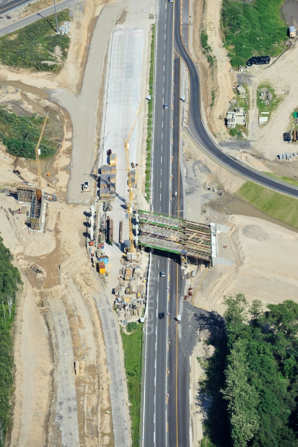 Aerial image Schwanebeck - View of the construction site at the motorway junction Barnim