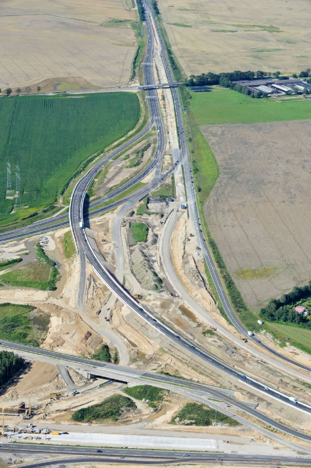 Schwanebeck from above - View of the construction site at the motorway junction Barnim