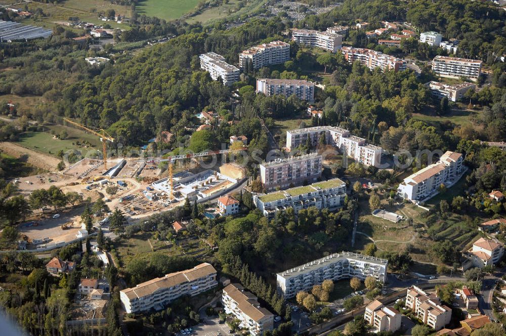 Aerial photograph Cannes - Blick auf die Baustelle an der Avenue Maurice Chevallier in Cannes Frankreich.