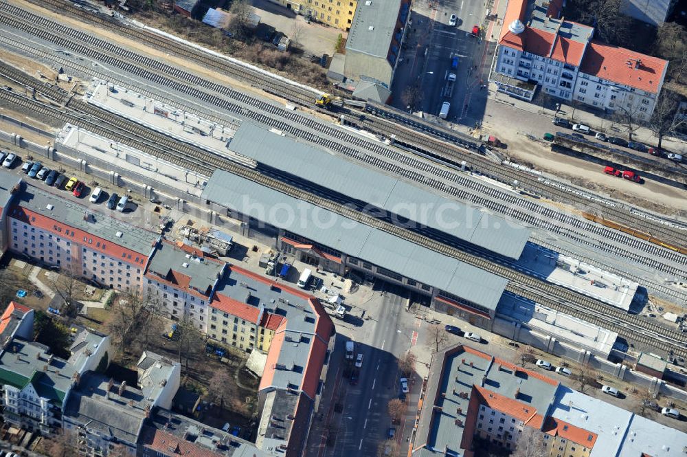 Aerial photograph Berlin - Baumschulenweg - Blick auf den fast fertigen S-Bahnhof Berlin-Baumschulenweg. Der Um- und Ausbau ist ein Projekt der EUROVIA Infra GmbH. View onto the construction area at the city railway station in Treptow-Köpenick.