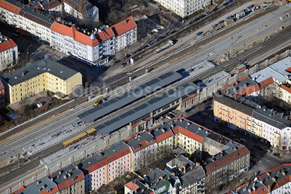 Berlin-Baumschulenweg from above - Blick auf den fast fertig umgebauten Bereich des S-Bahnhof Berlin-Baumschulenweg an der Glanzstraße / Stotmstraße. Der Um- und Ausbau ist ein Projekt der EUROVIA Infra GmbH. View onto the construction area at the city railway station in Treptow-Köpenick.