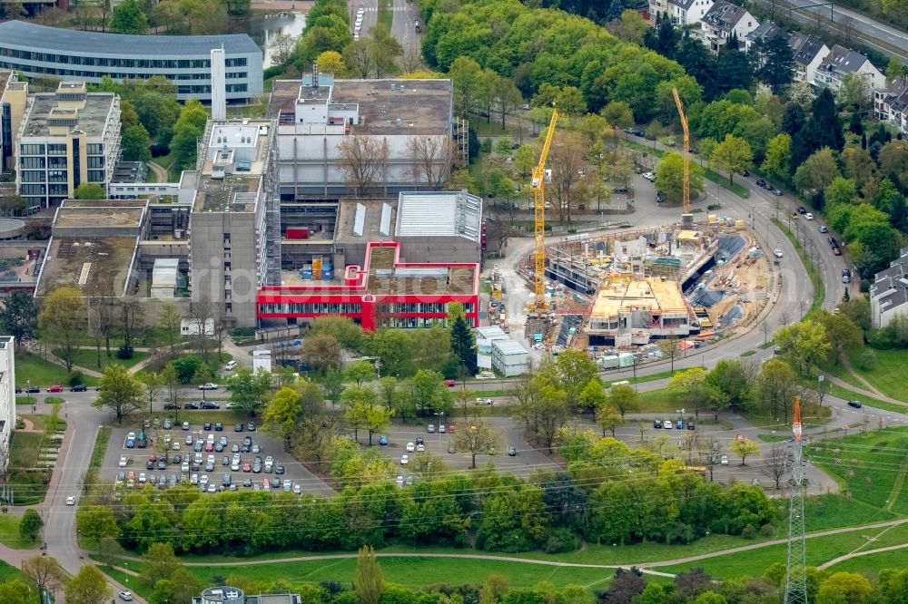 Düsseldorf from the bird's eye view: Construction site at the building block 22 on site of the campus of Heinrich-Heine- University in Duesseldorf in the state of North Rhine-Westphalia