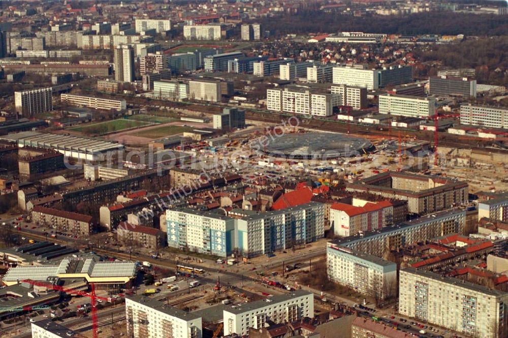 Aerial image Berlin / Friedrichshain - Baustelle BERLIN-ARENA in Berlin Friedrichshain. Datum: 1995