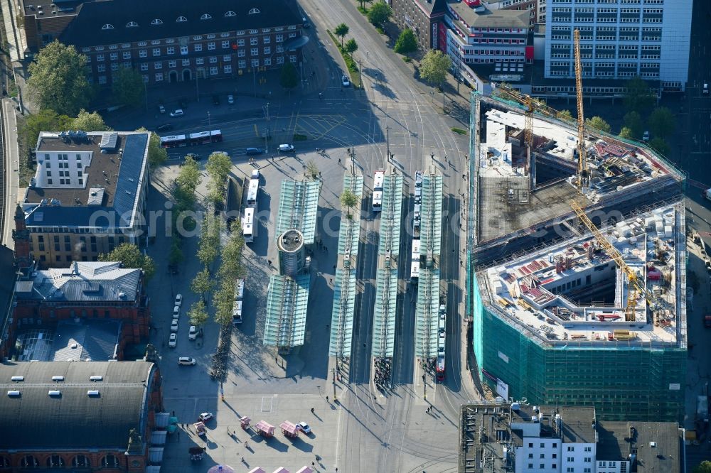 Bremen from the bird's eye view: Building site office building Bahnhofstrasse corner Herdentorsteinweg in Bremen, Germany