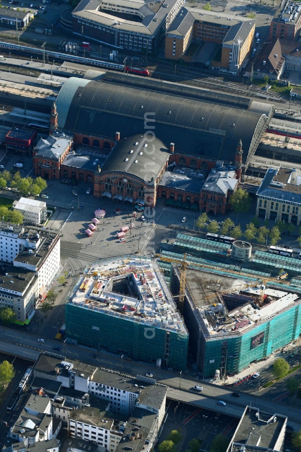 Bremen from above - Building site office building Bahnhofstrasse corner Herdentorsteinweg in Bremen, Germany