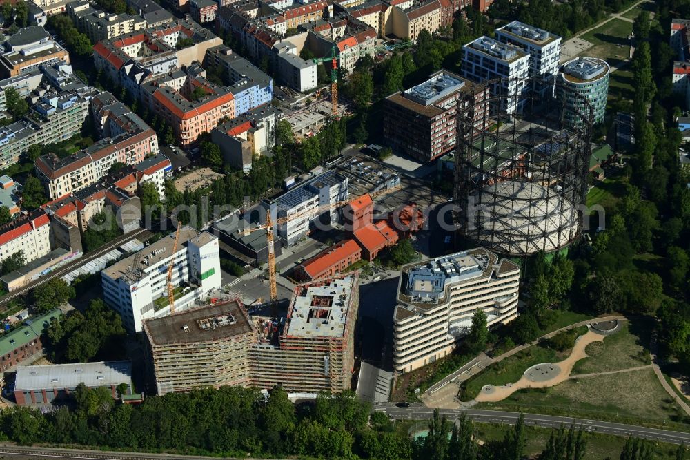 Berlin from the bird's eye view: Building site office building of EUREF AG on EUREF-Conpus in the district Schoeneberg in Berlin, Germany