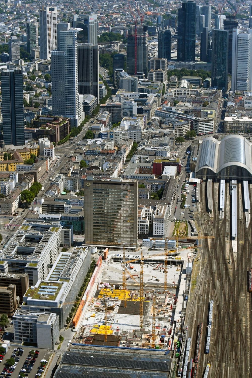 Aerial image Frankfurt am Main - Building site office building GRAND CENTRAL FRANKFURT on Adam-Riese-Strasse in Frankfurt in the state Hesse, Germany