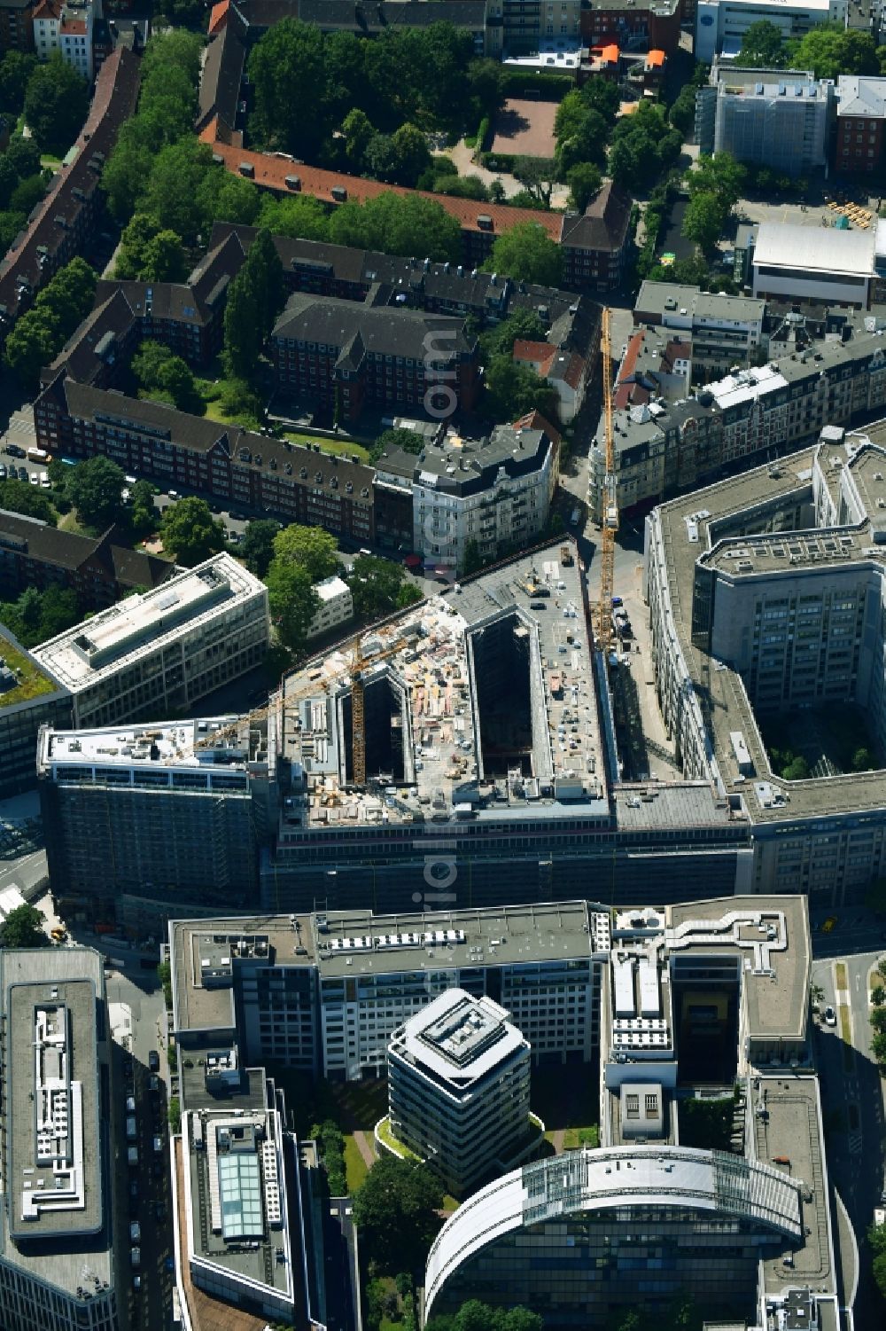 Aerial image Hamburg - Building site office building of MOMENI ASQ GmbH on Axel-Springer-Platz in Hamburg, Germany