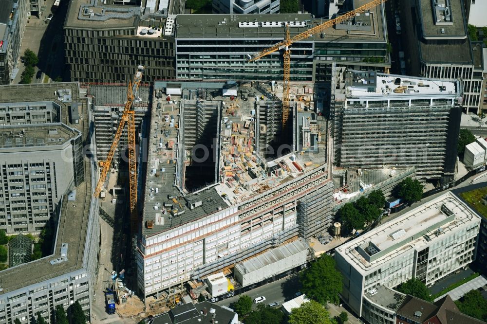 Aerial photograph Hamburg - Building site office building of MOMENI ASQ GmbH on Axel-Springer-Platz in Hamburg, Germany