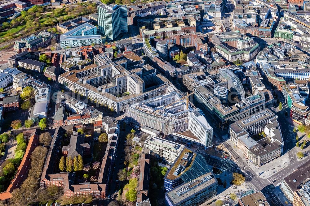 Aerial image Hamburg - Building site office building of MOMENI ASQ GmbH on Axel-Springer-Platz in Hamburg, Germany