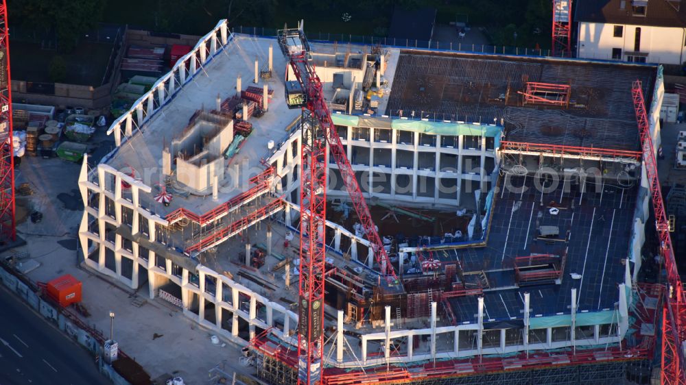 Bonn from the bird's eye view: Building site office building Neuer Kanzlerplatz on Kaiserstrasse - Reuterstrasse in the district Gronau in Bonn, in the state North Rhine-Westphalia, Germany