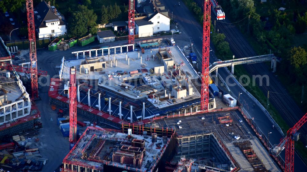 Bonn from the bird's eye view: Building site office building Neuer Kanzlerplatz on Kaiserstrasse - Reuterstrasse in the district Gronau in Bonn, in the state North Rhine-Westphalia, Germany