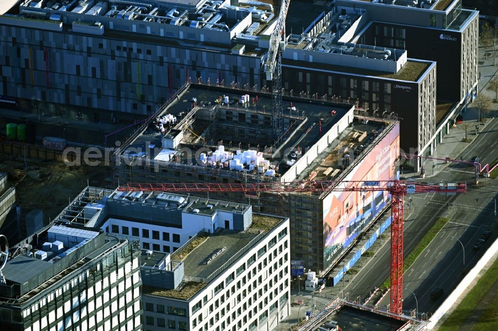 Aerial image Berlin - Building site office building PURE-LIVING:BERLIN on street Muehlenstrasse - Mildred-Harnack-Strasse - Valeska-Gert-Strasse in the district Friedrichshain in Berlin, Germany