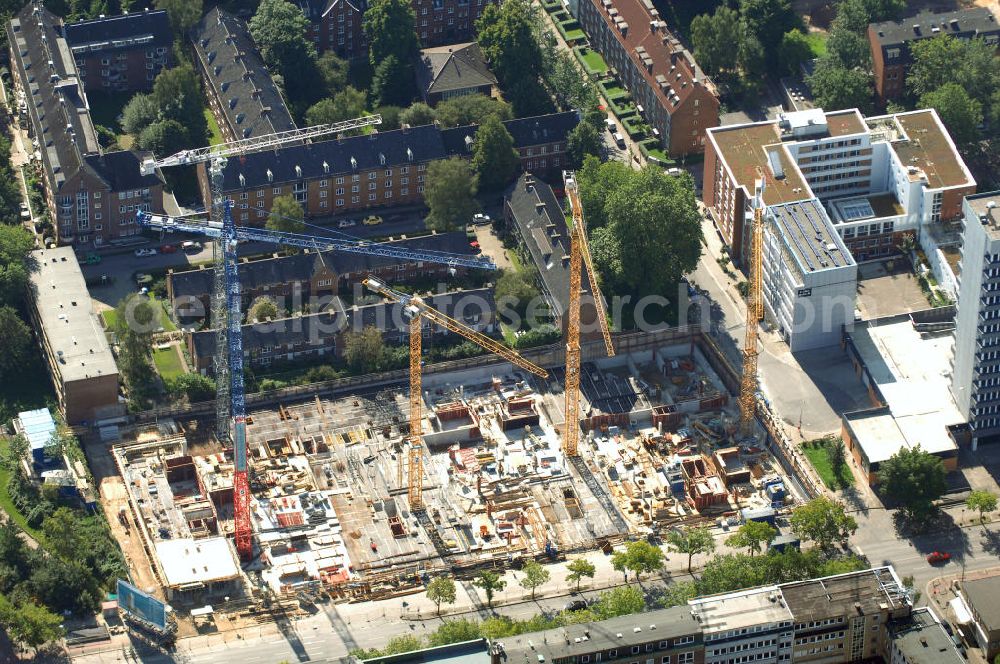 Aerial image Hamburg - Blick auf eine Baustelle eines Büro- und Geschäftsgebäude in Sankt Georg, Anschrift: Steindamm 90-106. Ansprechpartner: CORPUS SIREO, Asset Management GmbH, An der Welle 3, 60322 Frankfurt am Main, Tel. +49(0)69 48005 0, Fax +49(0)69 48005 102, Email: frankfurt@corpussireo.com