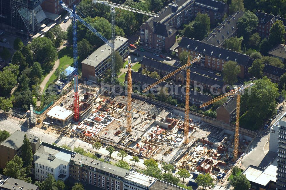 Aerial image Hamburg - Blick auf eine Baustelle eines Büro- und Geschäftsgebäude in Sankt Georg, Anschrift: Steindamm 90-106. Ansprechpartner: CORPUS SIREO, Asset Management GmbH, An der Welle 3, 60322 Frankfurt am Main, Tel. +49(0)69 48005 0, Fax +49(0)69 48005 102, Email: frankfurt@corpussireo.com