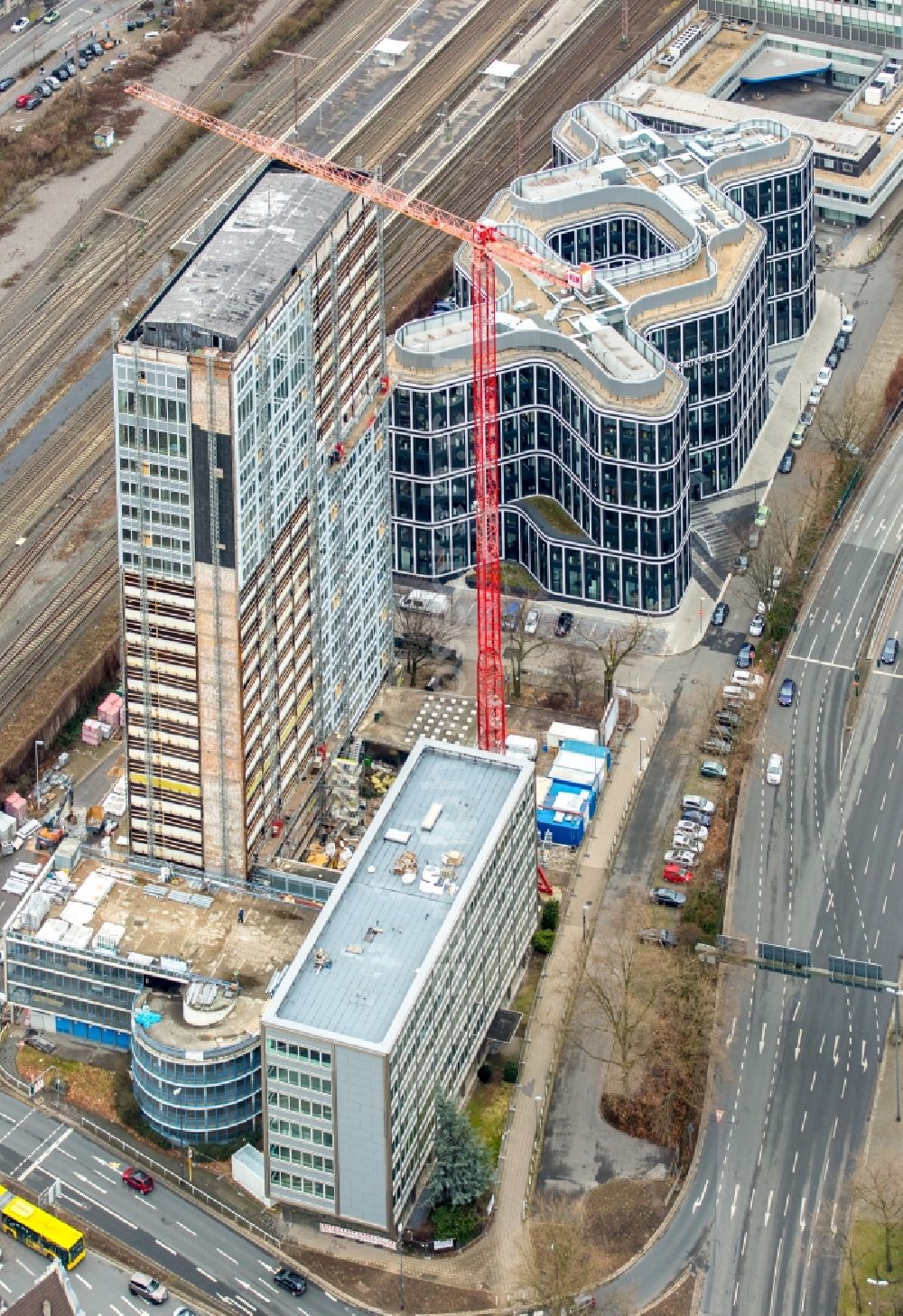 Essen from above - Building site, renovation works, modernisation of the administrative house and business house of the former ThyssenKrupp Aerospace Germany GmbH in Kruppstrasse in food in the federal state North Rhine-Westphalia