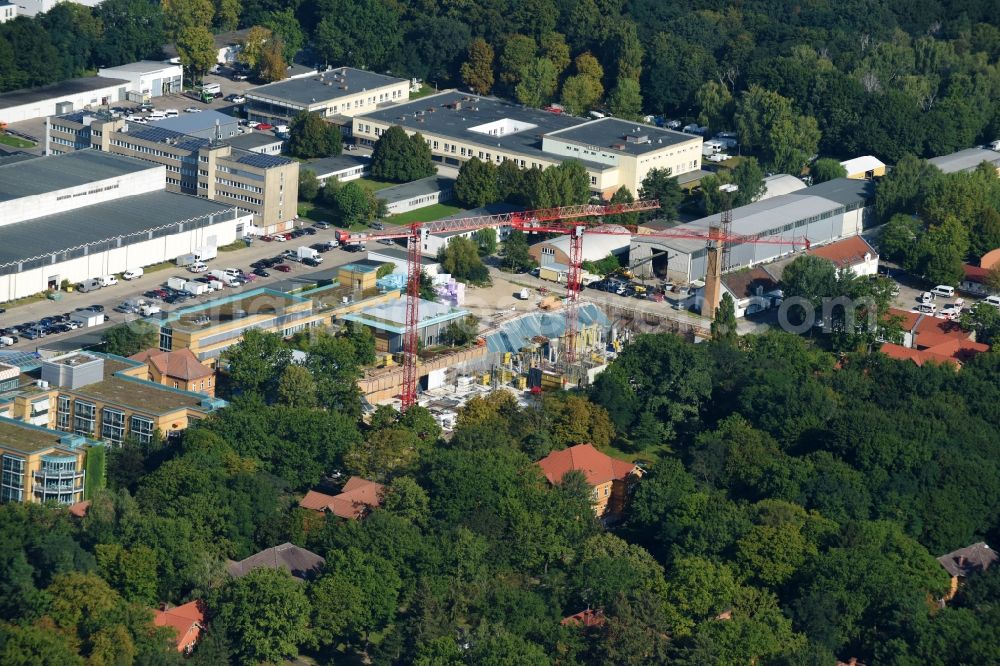 Berlin from the bird's eye view: Construction site for a new extension to the hospital grounds Arona Klinik of UKB BG Klinikum Unfallkrankenhaus Berlin gGmbH in the district Bezirk Marzahn-Hellersdorf in Berlin