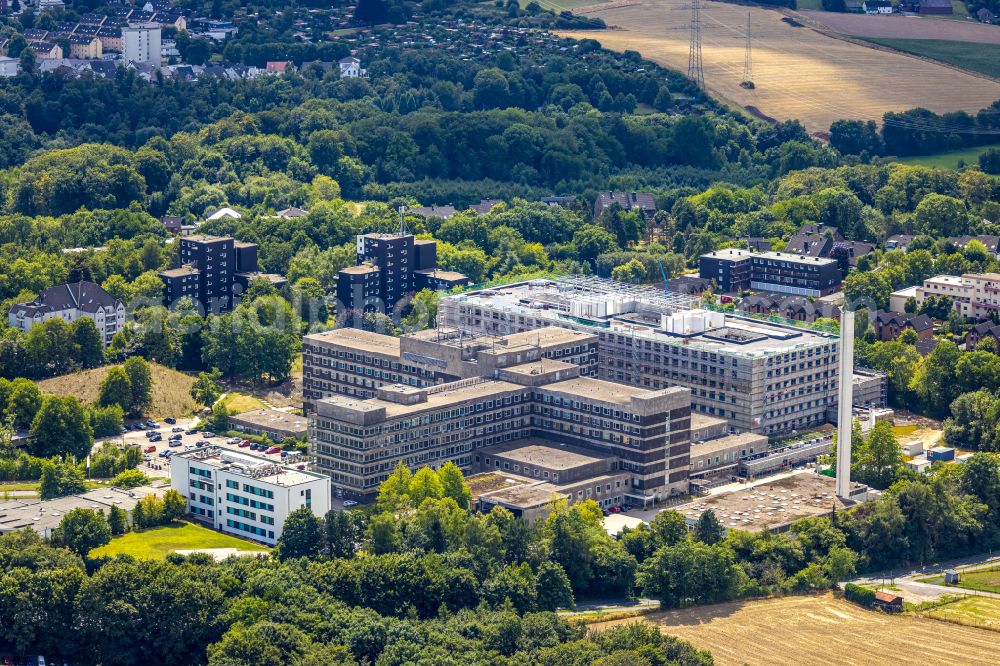 Aerial image Velbert - Construction site for a new extension to the hospital grounds Helios Klinikum Niederberg on Robert-Koch-Strasse in Velbert in the state North Rhine-Westphalia, Germany