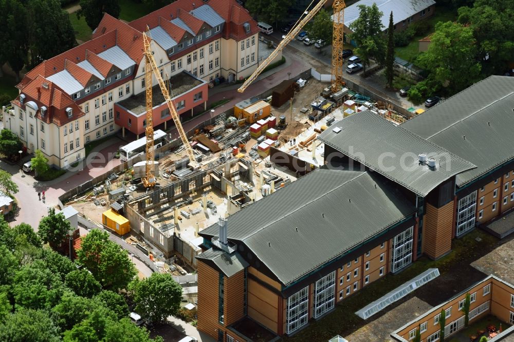 Aerial image Bernau - Construction site for a new extension to the hospital grounds Herzzentrum Brandenburg Ladeburger Strasse in Bernau in the state Brandenburg