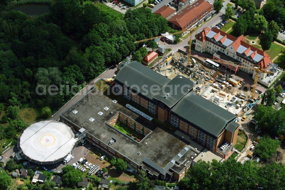 Aerial image Bernau - Construction site for a new extension to the hospital grounds Herzzentrum Brandenburg Ladeburger Strasse in Bernau in the state Brandenburg