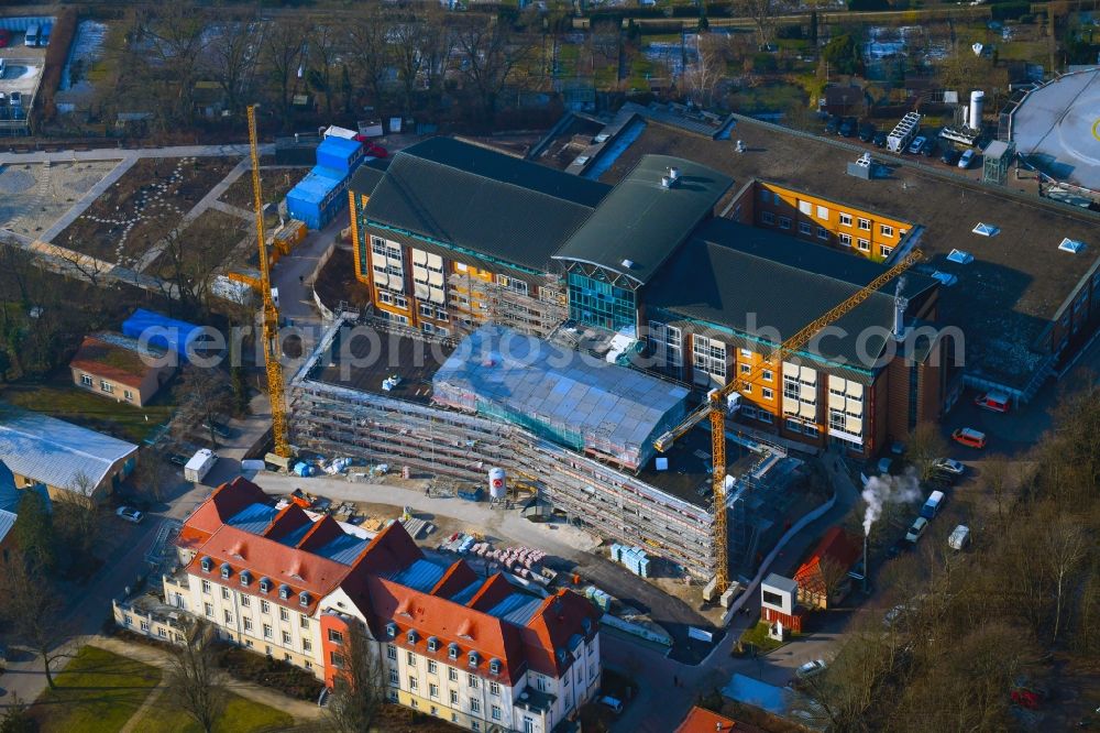 Aerial image Bernau - Construction site for a new extension to the hospital grounds Herzzentrum Brandenburg Ladeburger Strasse in Bernau in the state Brandenburg