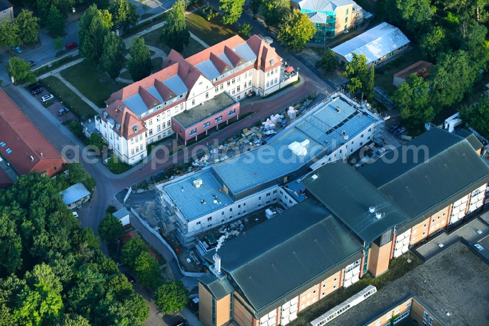 Bernau from above - Construction site for a new extension to the hospital grounds Herzzentrum Brandenburg Ladeburger Strasse in Bernau in the state Brandenburg