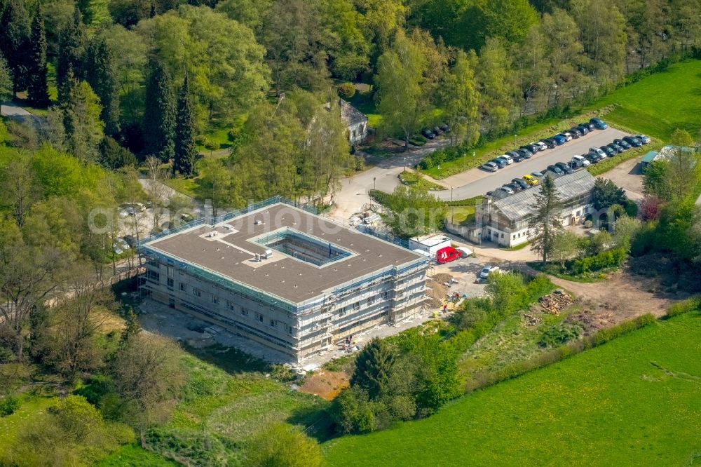 Warstein from above - Construction site for a new extension to the hospital grounds LWL - hospital Warstein in Warstein in the state North Rhine-Westphalia