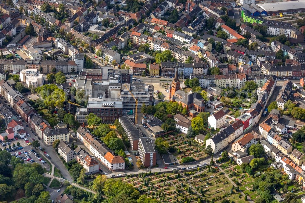 Witten from the bird's eye view: Construction site for a new extension to the hospital grounds Marien Hospital Witten on Marienplatz in Witten in the state North Rhine-Westphalia, Germany