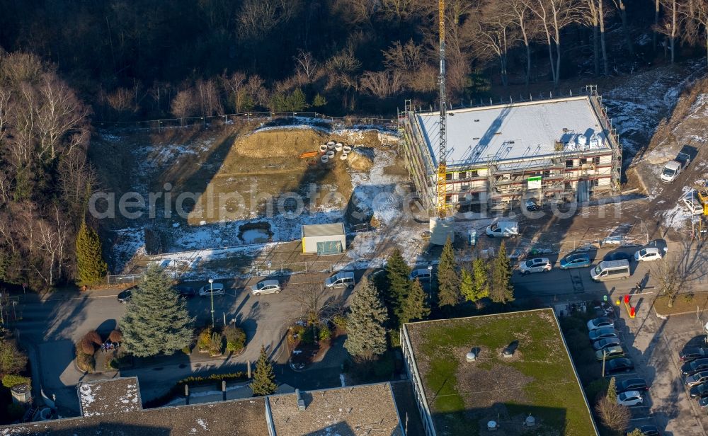 Aerial photograph Essen - Construction site for a new extension to the hospital grounds MediClin Fachklinik Rhein/Ruhr Auf der Roetsch in the district Kettwig in Essen in the state North Rhine-Westphalia