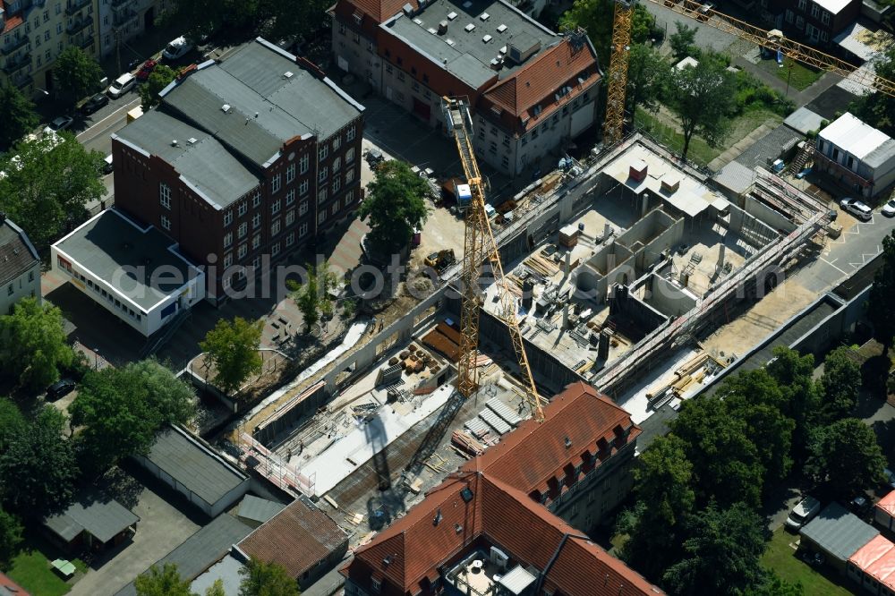 Berlin from above - Construction site for a new extension to the hospital grounds Sana Klinikum Lichtenberg on Fanningerstrasse in the district Lichtenberg in Berlin, Germany