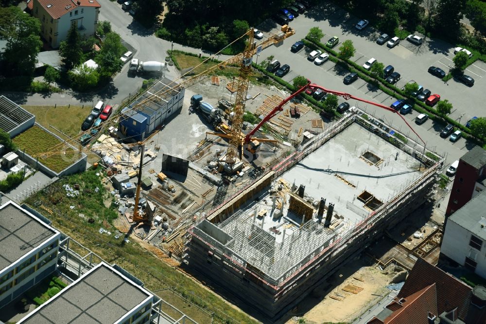 Aerial image Brandenburg an der Havel - Construction site for a new extension to the hospital grounds Staedtisches Klinikum Brandenburg GmbH on Hochstrasse in Brandenburg an der Havel in the state Brandenburg, Germany