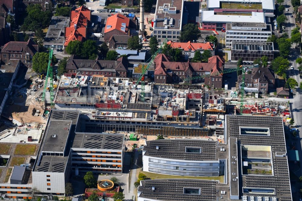 Karlsruhe from the bird's eye view: Construction site for a new extension to the hospital grounds Staedtisches Klinikum Karlsruhe on Moltkestrasse in Karlsruhe in the state Baden-Wurttemberg, Germany