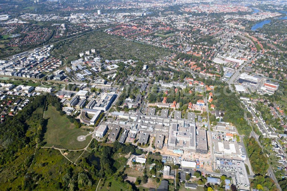 Aerial image Lübeck - Construction site for a new extension to the hospital grounds UKSH Universitaetsklinikum Schleswig-Holstein in the district St. Juergen in Luebeck in the state Schleswig-Holstein, Germany