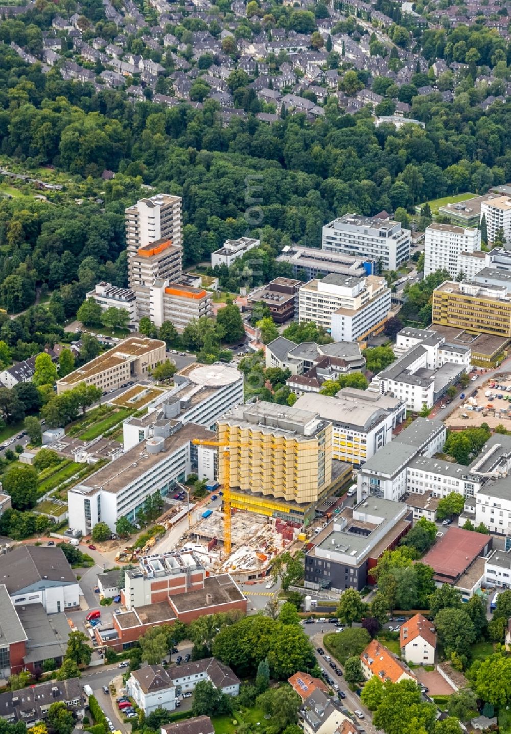 Aerial image Essen - Construction site for a new extension to the hospital grounds Universitaetsklinikum Essen in Essen in the state North Rhine-Westphalia, Germany